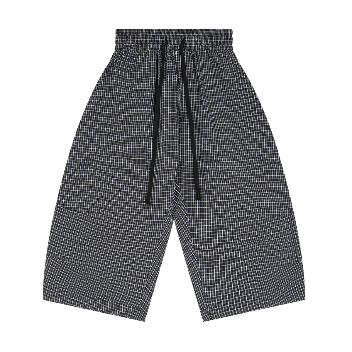 Hills 3/4 Plaid Shorts